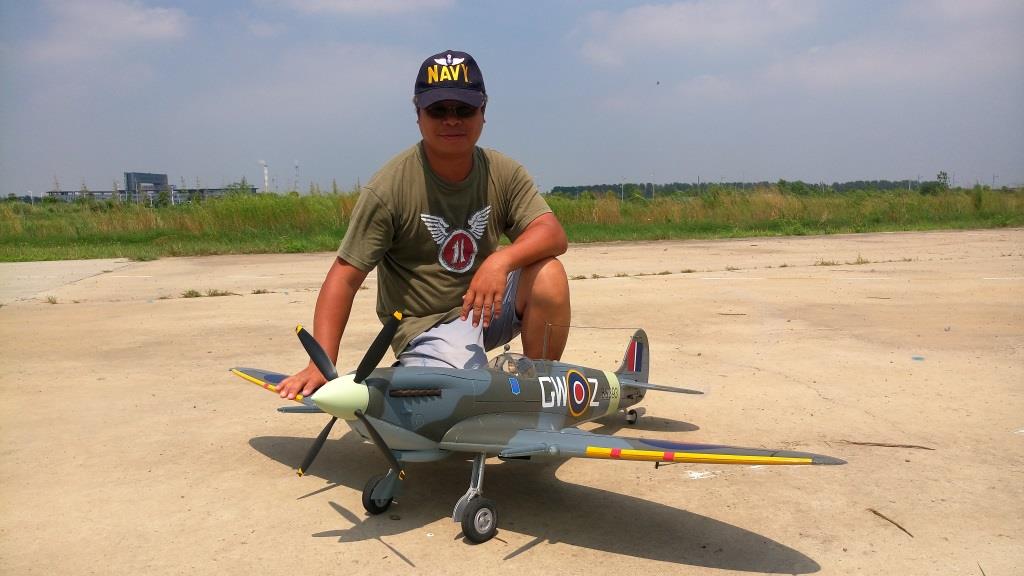 FlightLine RC Spitfire Mk.IX 1600mm (63 inch) Wingspan PNP RC Airplane