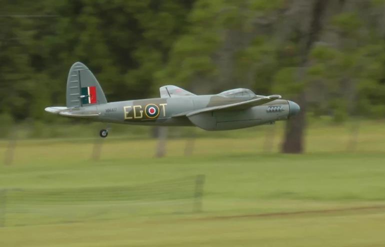 FREEWING de Havilland DH.98 Mosquito- PNP RC airplane