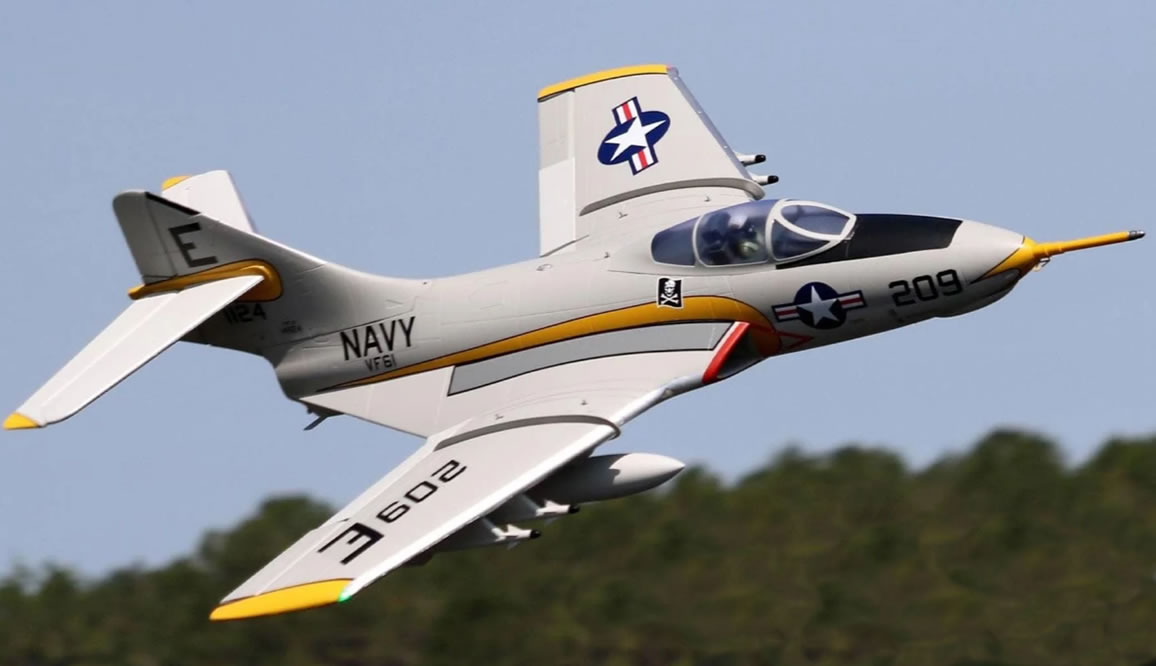 Freewing F9F-8 Cougar Super Scale 80mm EDF PNP RC jet