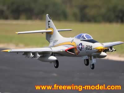 freewing-f9f-8-80mm-cougar-super-scale-edf-jet-pnp-1.jpg