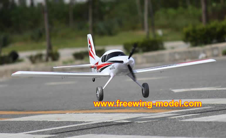 Freewing Pandora 4in1 Red 1400mm (55 inch) Wingspan Trainer PNP Rc Airplane